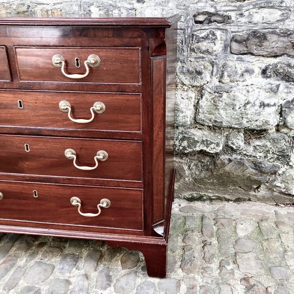 A Small George III Mahogany Chest Of Drawers