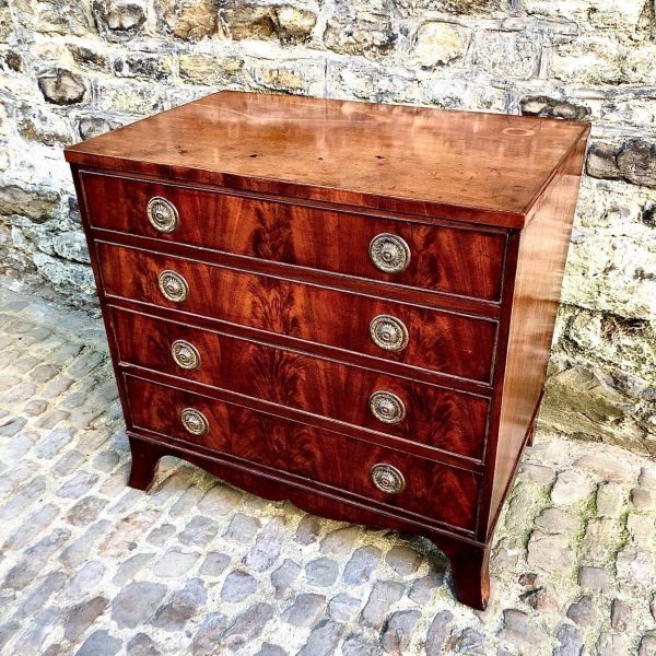 A Small George III Mahogany Caddy Top Chest Of Drawers
